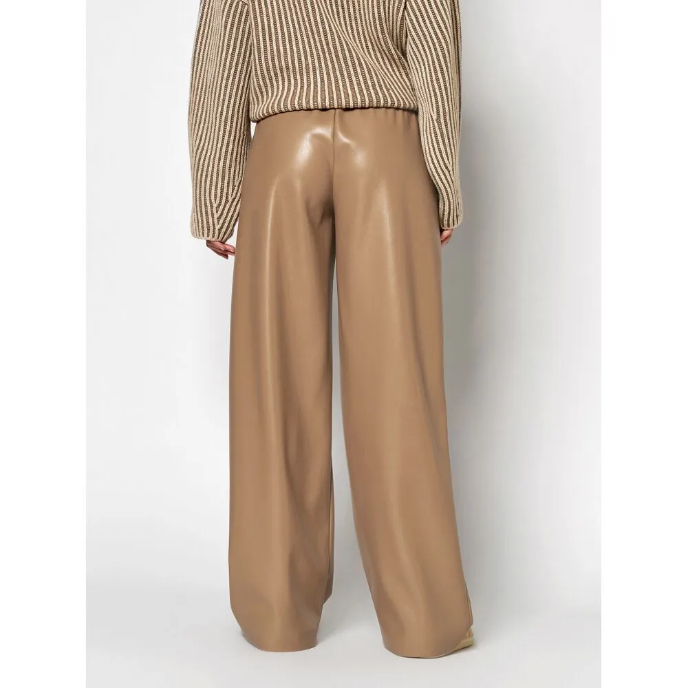 Mara_wide_leg_369 – Broek van Rosner met lederlook